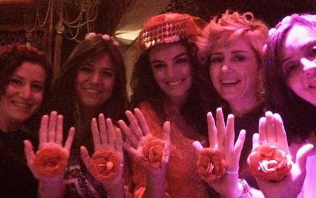 meshur-gozelle-vekil-evlenir-