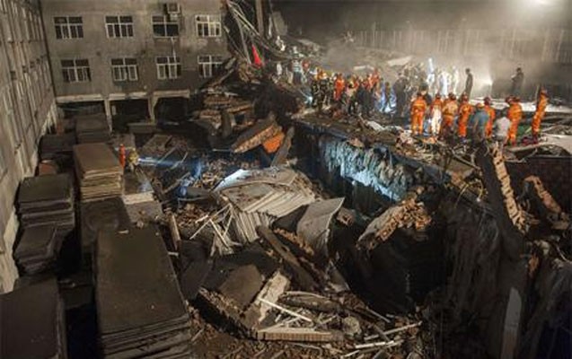 ayaqqabi-fabriki-cokdu-