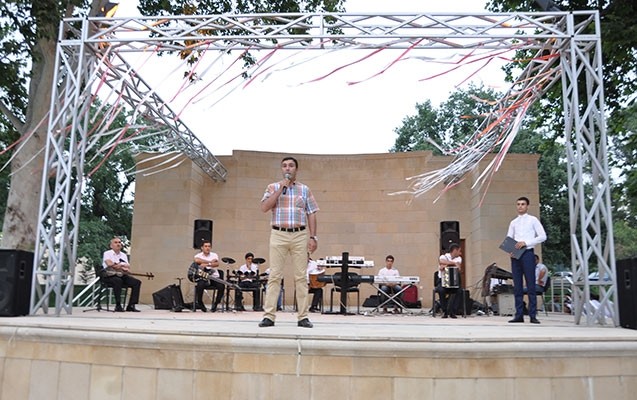 usaqlar-arasinda-seir-musabiqesi-kecirildi-