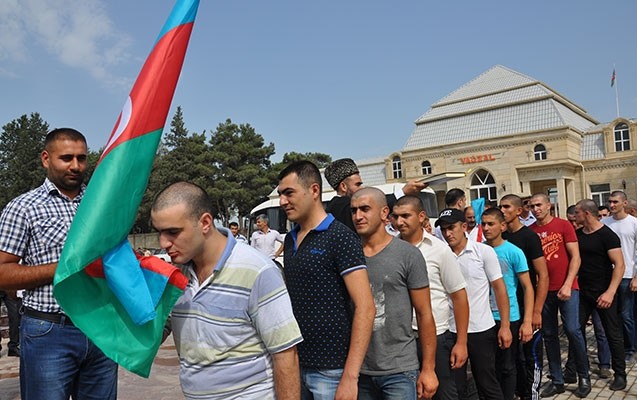 icra-bascisi-gencleri-esgerliye-yola-saldi
