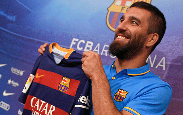 arda-turan-resmen-barselonada-
