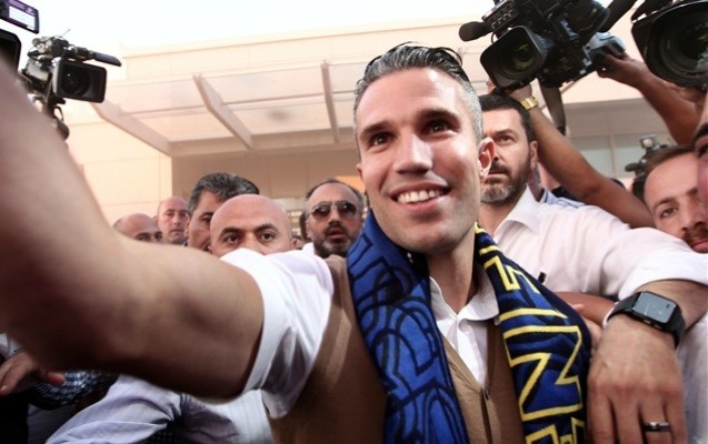 van-persie-istanbulda-