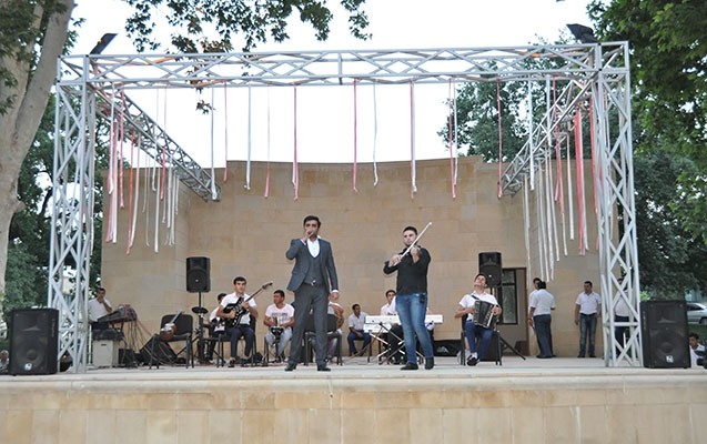 berdede-usaqlar-ucun-konsert-