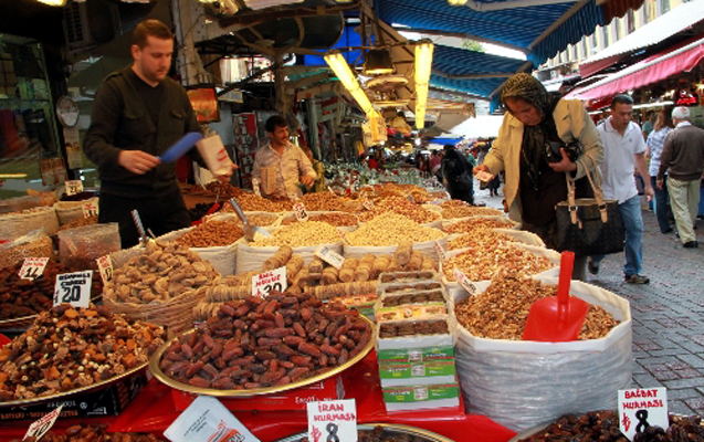 bayram-geldi-qiymetler-qalxdi