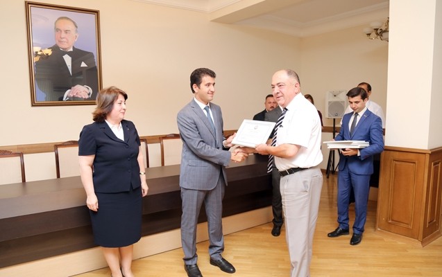 gencede-media-iscileri-mukafatlandirildi-