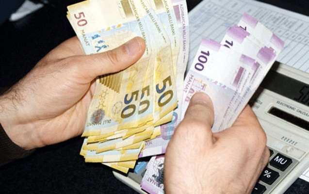 azerbaycanda-psixoloqun-evinden-170-min-ogurlandi-