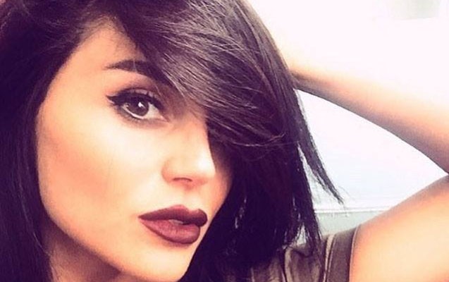 gunel-de-burnunu-kesdirdi-