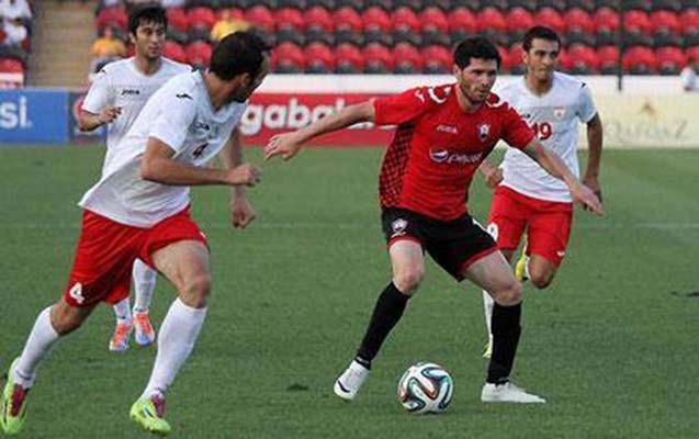 bayragimiza-qarsi-edilen-tehqire-o-jestle-cavab-verdim-