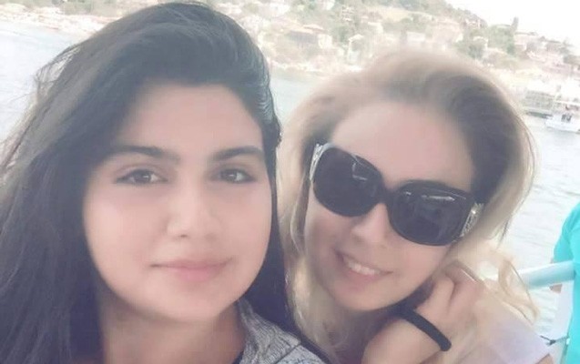 roza-zergerli-qizinin-ad-gununde-boyuk-adada-