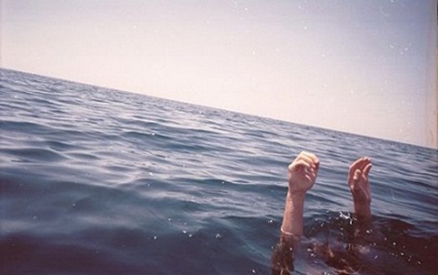 iki-nefer-de-denizde-boguldu-