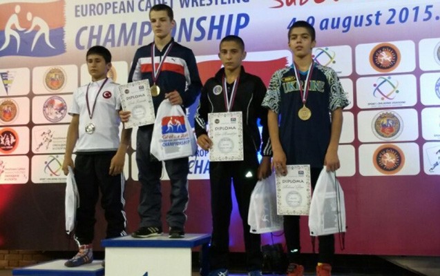 gulescilerimizden-1-qizil-3-burunc-