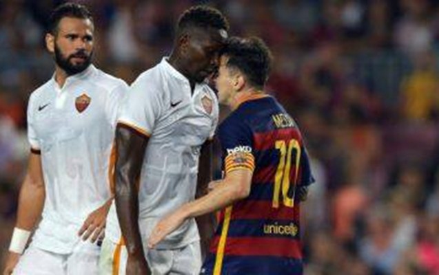 messi-kelle-atdi-hakim-qirmizi-vermedi-