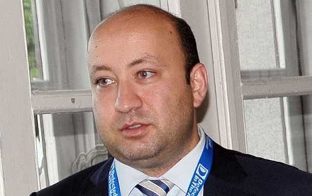 -azerbaycanda-klub-rehberleri-yuksek-rutbeli-polislerle-gorusecek-