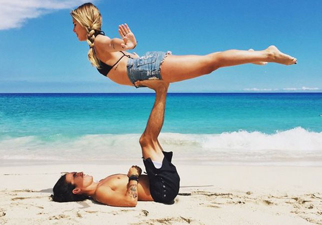 xercenge-qalib-geldi-sevgilisi-ile-butun-dunyani-gezir-