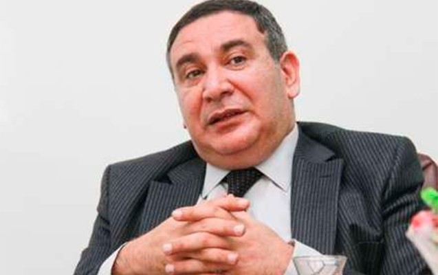 dovlet-qurumlarinda-vezife-tutanlarin-deputat-olmasi-konstitusiyaya-ziddir-