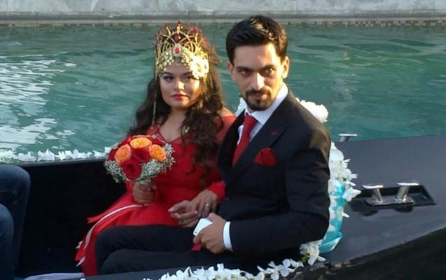 elzanin-qizinin-xina-merasiminden-