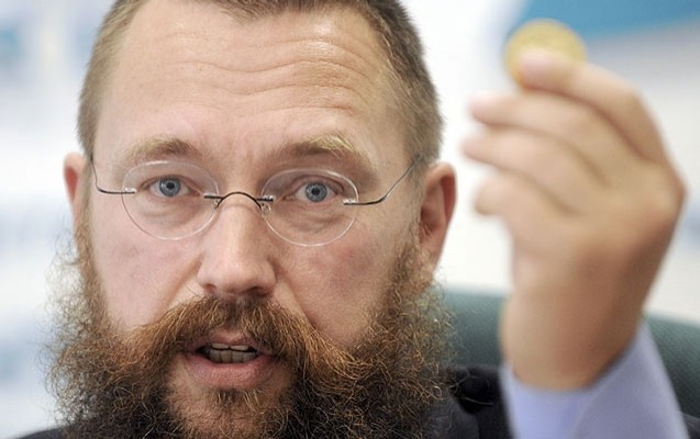 interpol-azerbaycanin-ittiham-etdiyi-sterliqovun-axtarisini-dayandirdi-