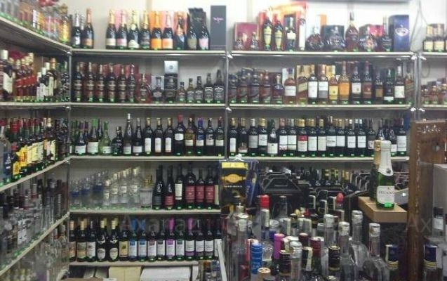 bakida-magazaya-basqin-