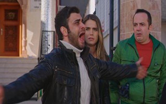 cekilis-vaxti-aktyorun-beli-qirildi-