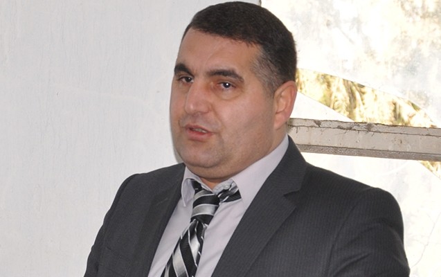 idmancilari-memurlar-bedbext-edir-