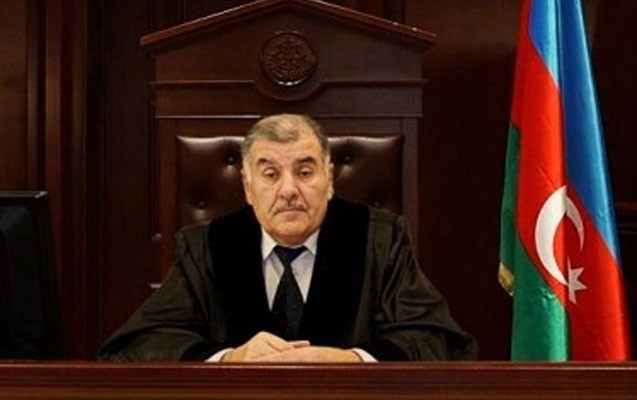 elsad-abdullayev-terefinden-videosu-yayilan-hakim-vefat-etdi-