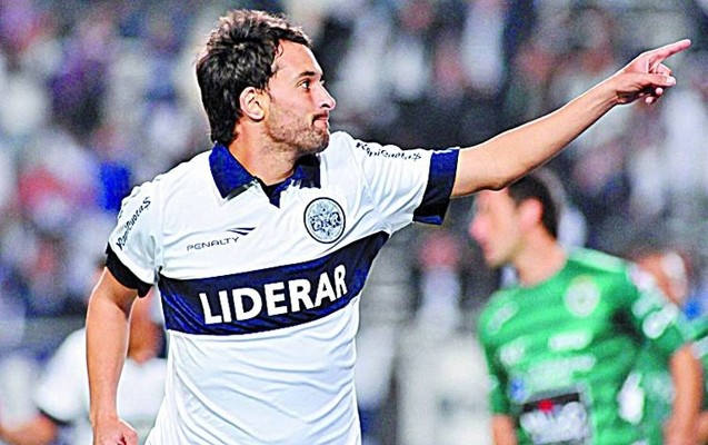 qebele-avroliqadaki-reqibinden-hucumcu-alir-