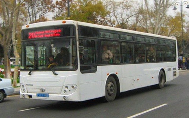 avtobus-marsrutlarinin-deyisdirilmesi-texire-salindi-