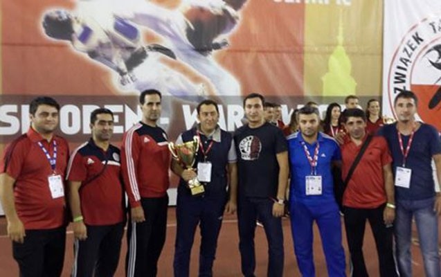 idmancilarimiz-16-medalla-qayidirlar-
