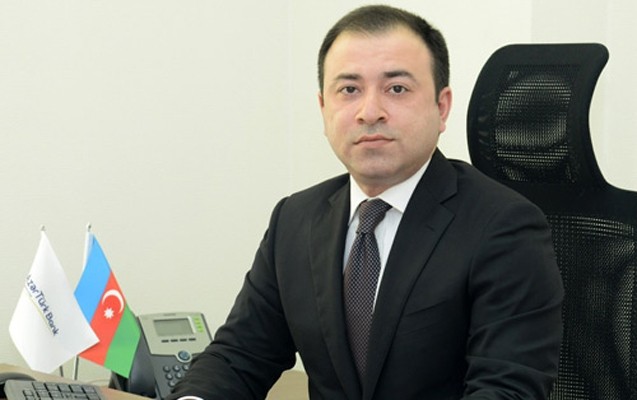 ferid-orucov-bankda-bas-direktor-oldu-