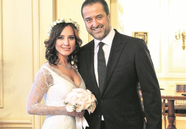 meshur-spikerle-serdar-bilgili-bosandi-