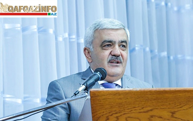 benzinin-qiymeti-niye-dusmur-