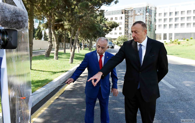 prezident-abutalibovla-orta-mektebe-bas-cekdi