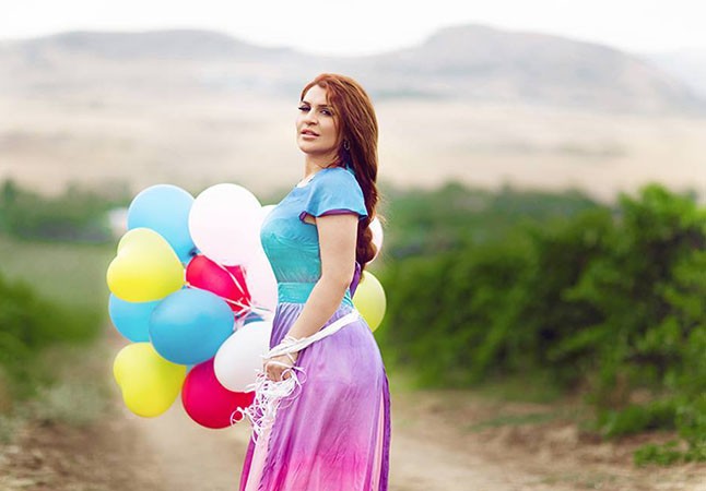 azerbaycanli-mugenniden-samanliqda