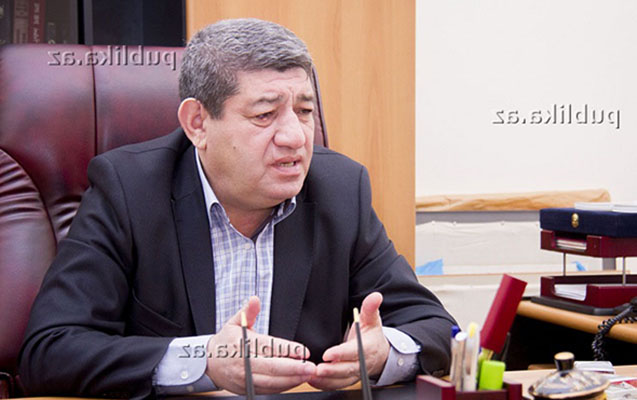 nizami-ceferovdan-dersliklerdeki-vulqar-sozlerle-bagli