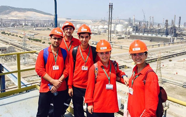 banm-in-telebeleri-xaricde-tecrube-kecdiler