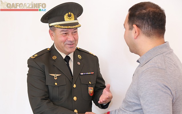 heyder-eliyevin-3-deqiqeye-mayor-elediyi-herbciden