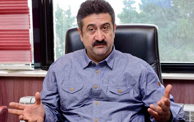 skamyalarin-ustune-sevgi-mesajlari-yazirlar-