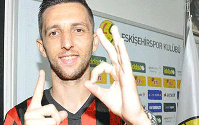 muarem-muarem-resmen-eskiseherspordan-ayrildi