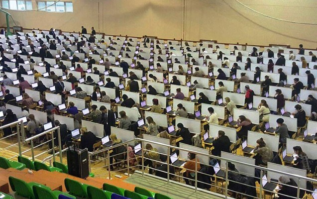 muellimlerin-imtahanina-baslanildi