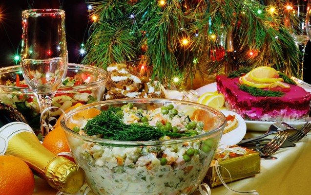 bayram-sufresinde-zeherlendiler