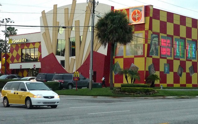 en-boyuk-mcdonalds-baglandi