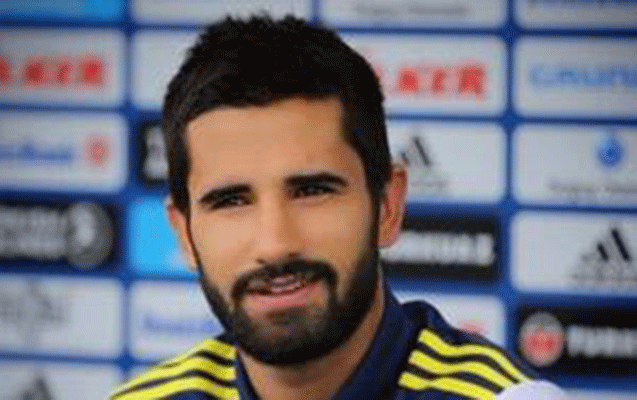 fenerbaxcanin-futbolcusuna-meymun-dedi-3-ayliq-hebs-cezasi-aldi