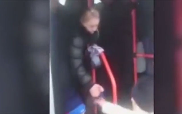 usaqlar-ses-saldi-hamile-qadini-avtobusdan-qovdular