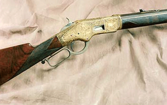 evlerden-silah-tapildi