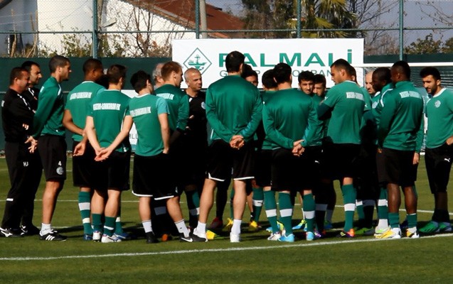 xezer-lenkeran-dogma-meydanda-uduzdu-