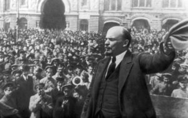 ruslar-leninin-basdirilmasina-ses-verdiler