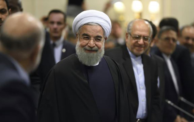 hesen-ruhani-hollande-ile-yemekden-imtina-etdi