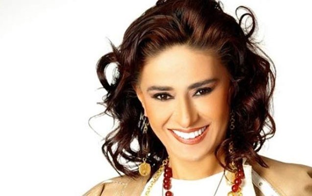 reklam-ucun-1-milyon-teleb-etdi