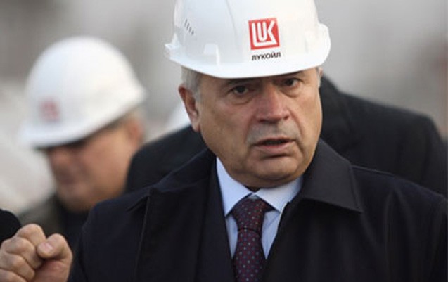 vahid-elekberov-dovlet-sirketini-alir