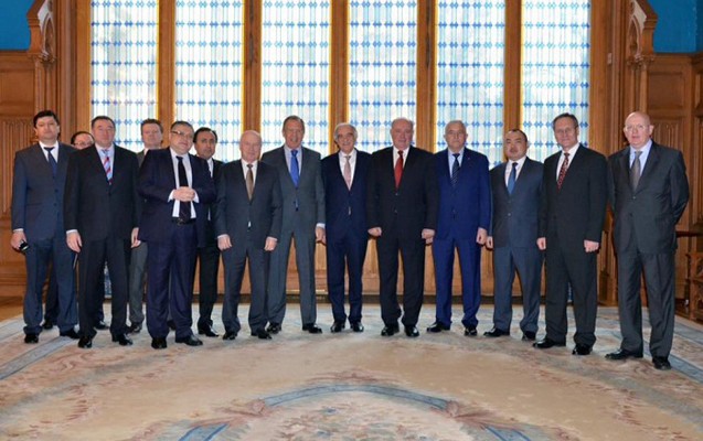 polad-bulbuloglu-lavrovla-seher-yemeyinde